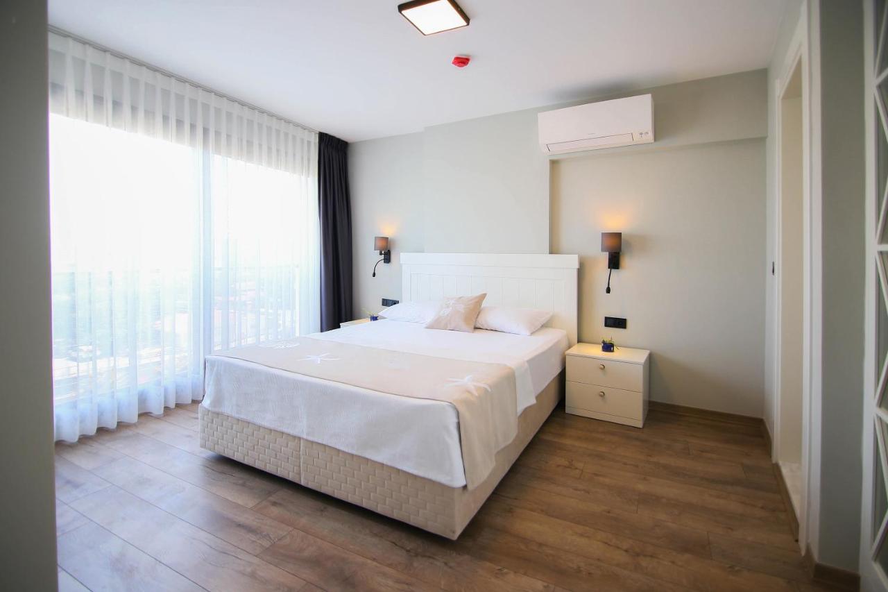 Krem Marin Otel Çeşme Exterior foto
